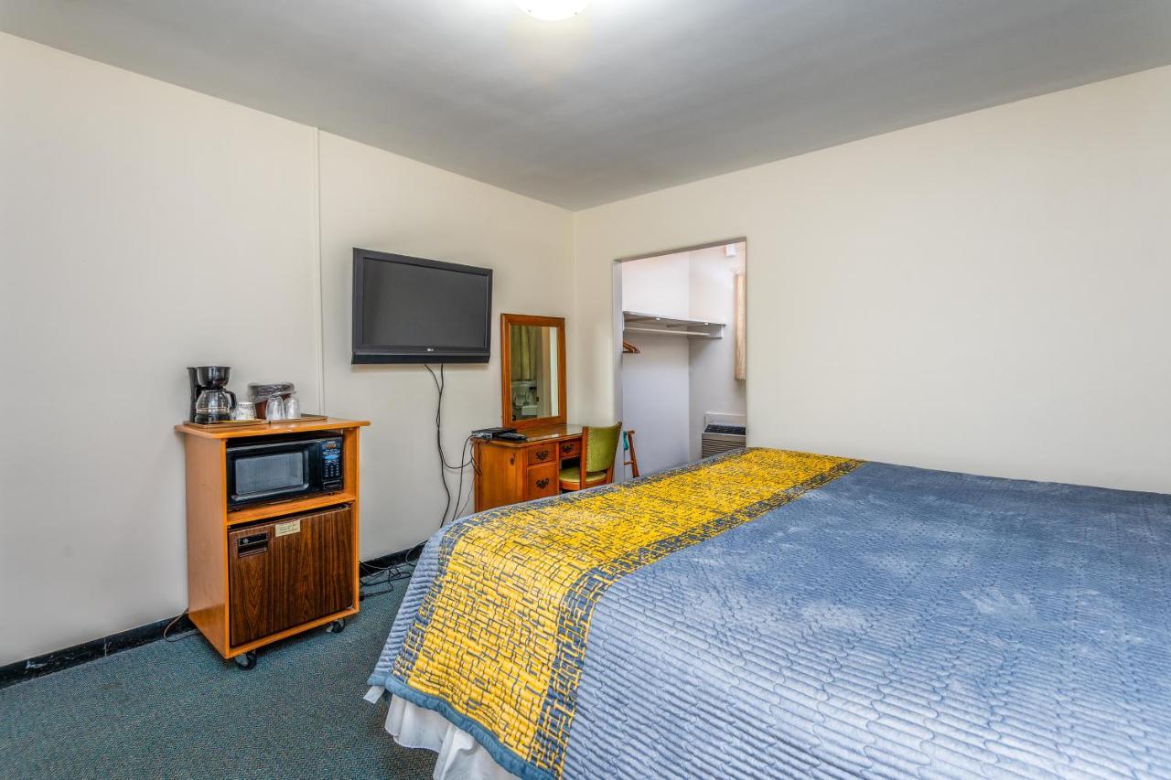 Parkway Inn Waynesville Extérieur photo