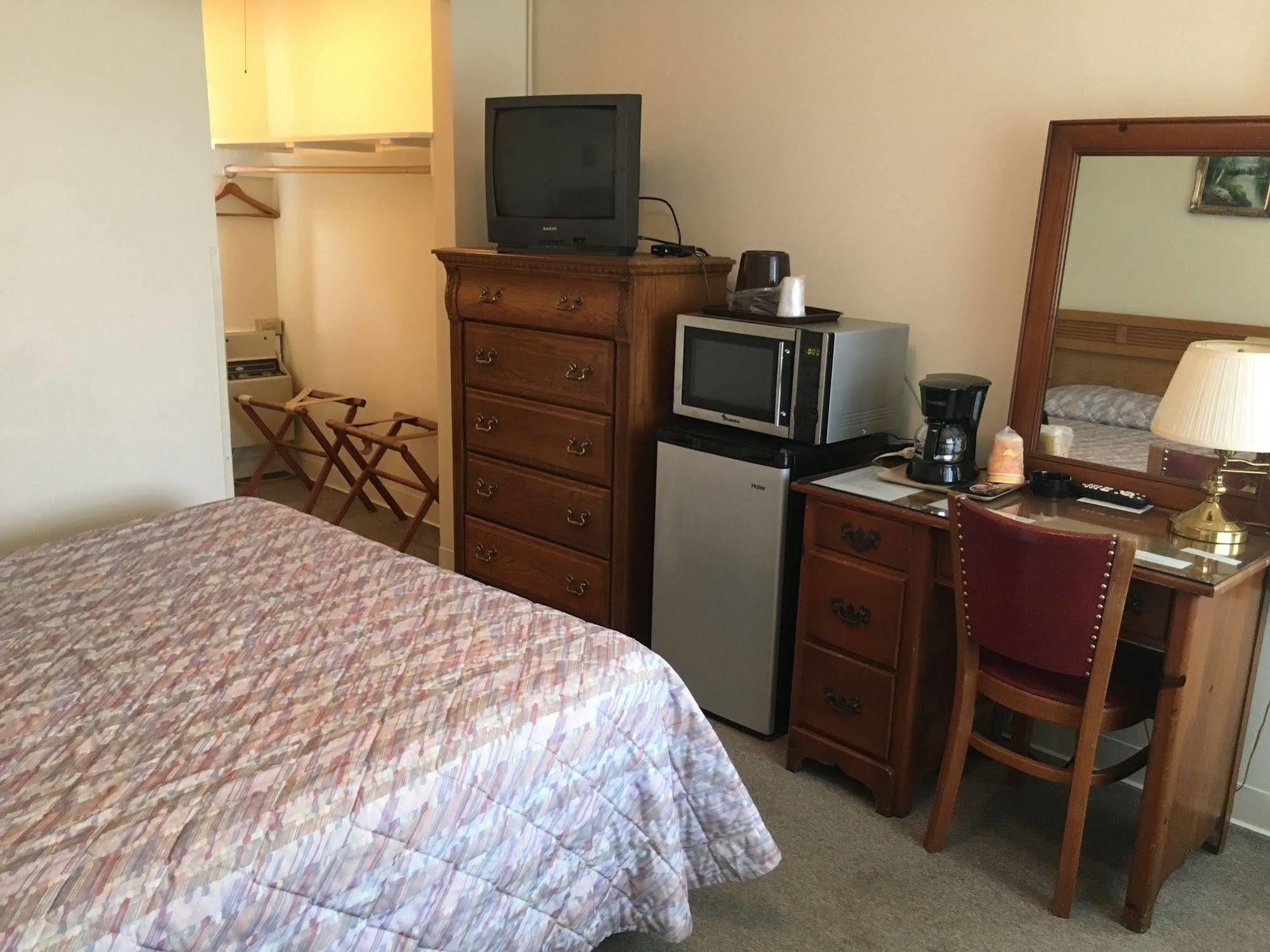 Parkway Inn Waynesville Extérieur photo